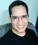 Ícaro Castro