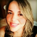 Juliana Paracampos