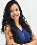 Flávia Lins